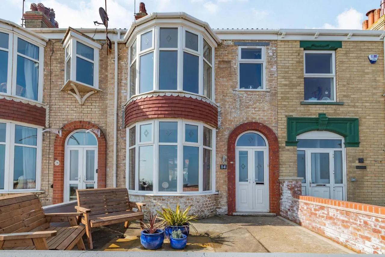 14 The Promenade Villa Withernsea
