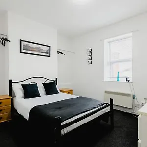 Coastal Getaway 2 Bed Apartment